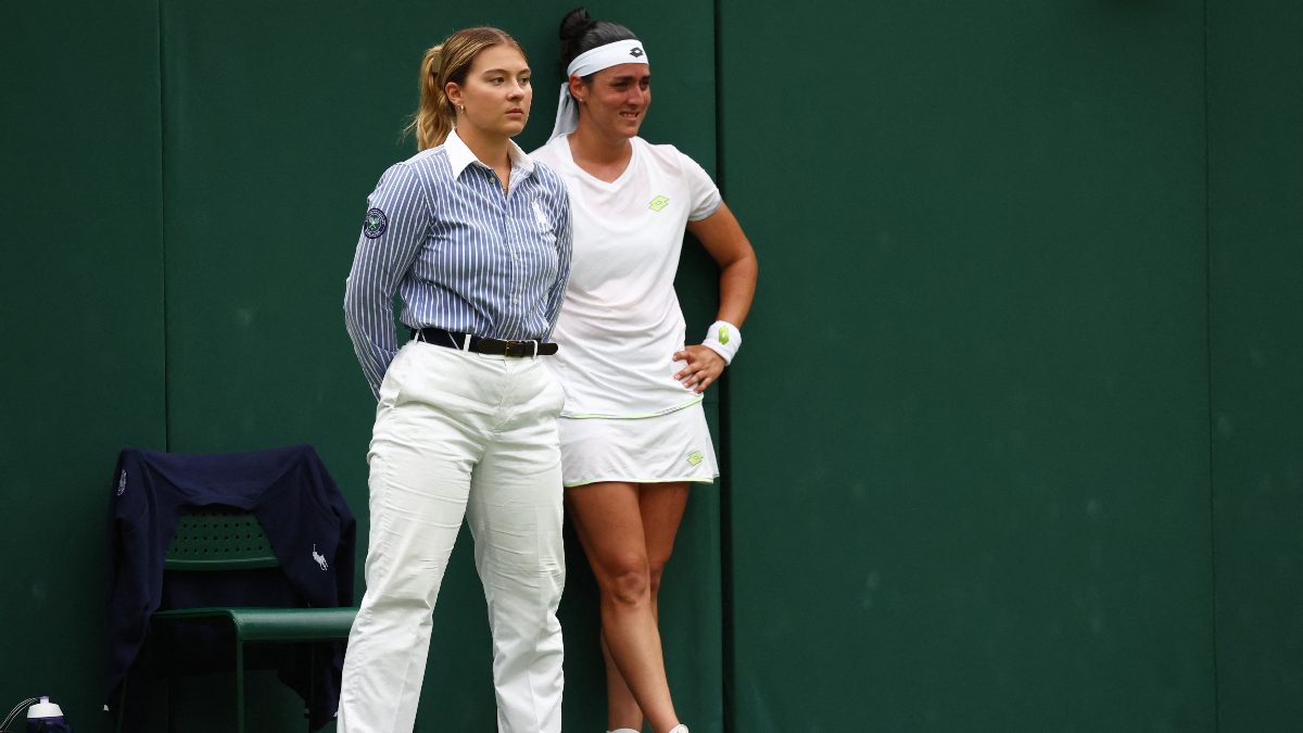 Wimbledon supprime les juges de ligne après 148 ans : la technologie qui fait débat chez les pros !