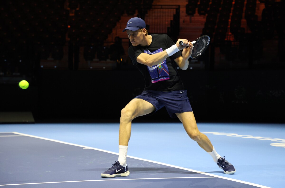 Six Kings Slam : découvrez le plan secret de Sinner pour terrasser Tsitsipas !