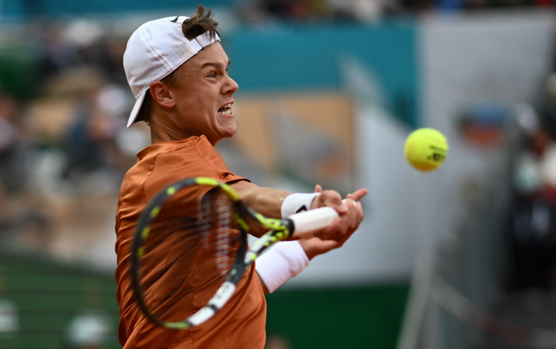 Holger Rune reprend la marche après sa rupture du tendon d’Achille : le retour surprise qui pourrait bouleverser le circuit en 2026